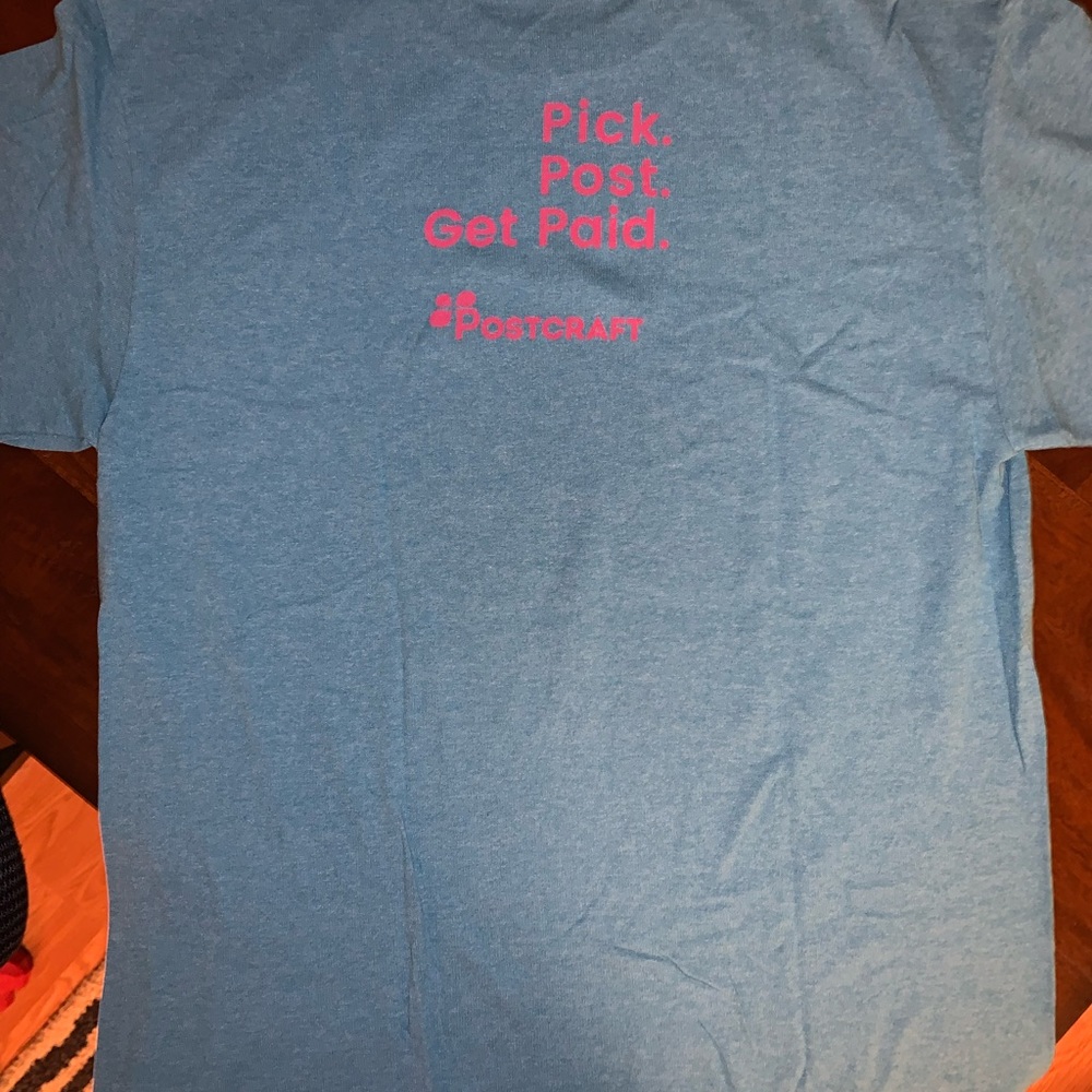 8th VidCon Tee - Picture 2 of 2